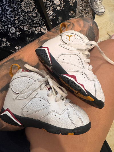 Size 8C toddler Jordan’s